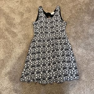 Women’s dress